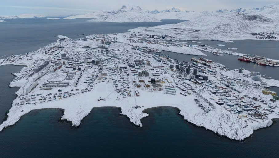 Thế giới thời đàm: Greenland trong vòng xoáy lợi ích